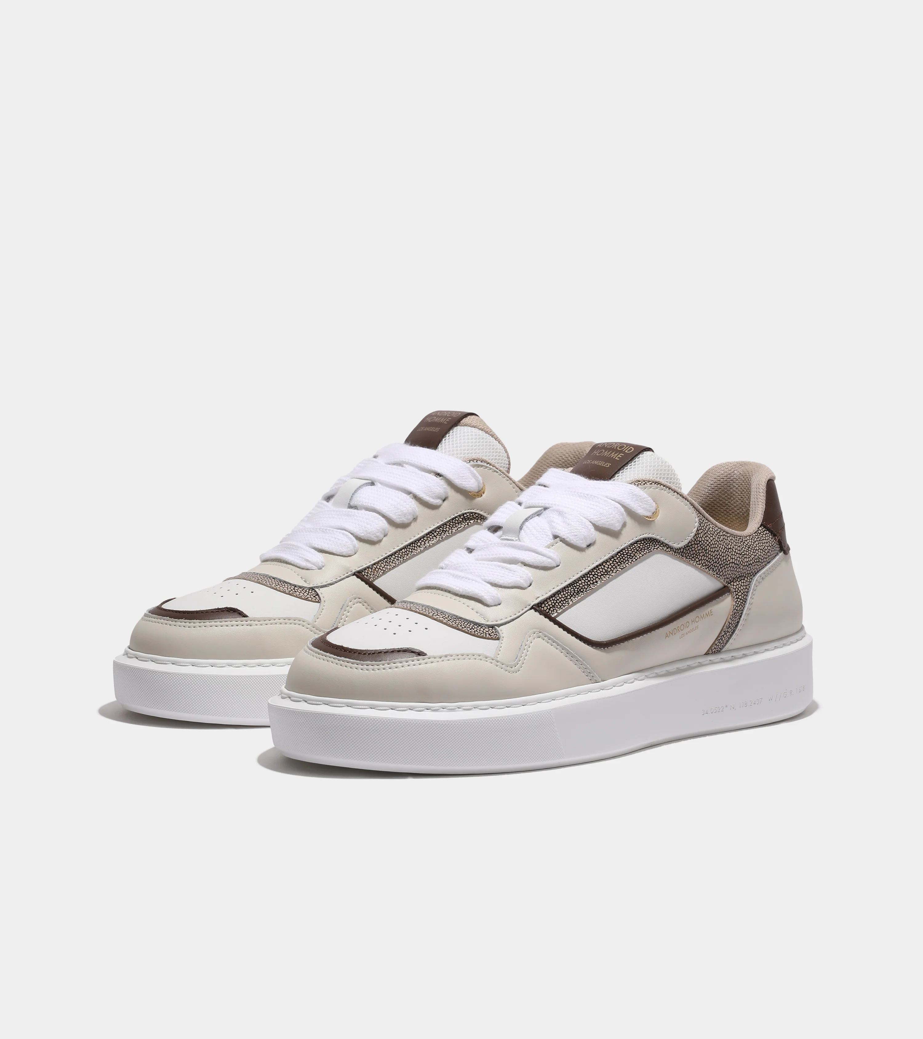 Chunky Trainers with Pleated Trousers: The Trend That Actually Works